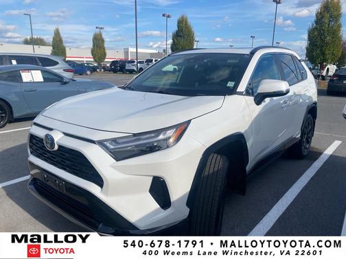 2024 Toyota RAV4 Hybrid SE