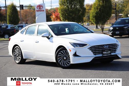 2023 Hyundai SONATA Hybrid SE
