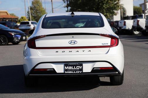 2023 Hyundai SONATA Hybrid SE