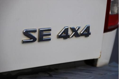 2005 Nissan Frontier SE King Cab