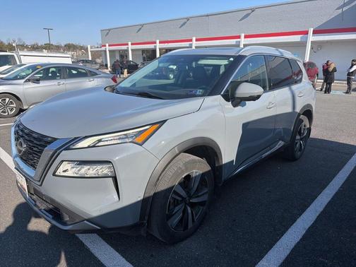 2023 Nissan Rogue SL