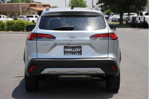 2025 Toyota Corolla Cross XLE