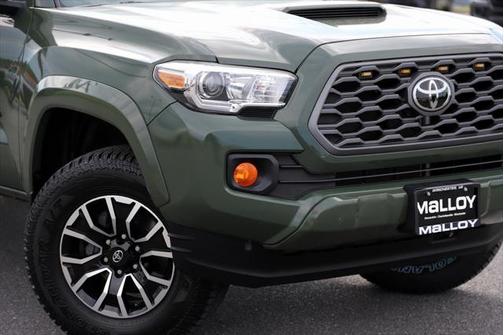 2022 Toyota Tacoma TRD Sport