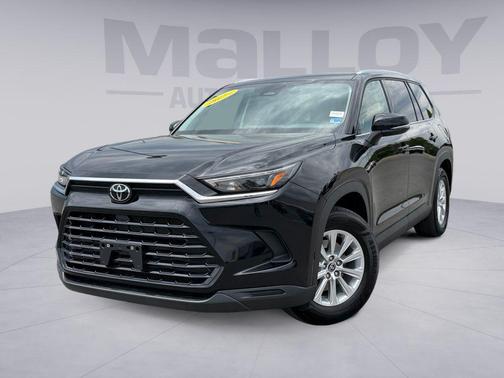 Midnight Black Metallic 2025 Toyota Grand Highlander XLE