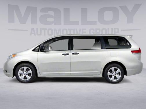 2013 Toyota Sienna XLE