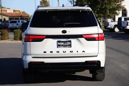 2024 Toyota Sequoia Platinum