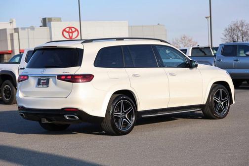 2024 Mercedes-Benz GLS 450 4MATIC