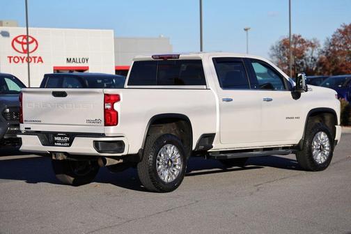 2022 Chevrolet Silverado 3500 High Country