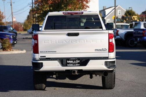 2022 Chevrolet Silverado 3500 High Country