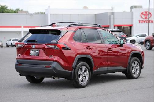 2024 Toyota RAV4 Hybrid XLE
