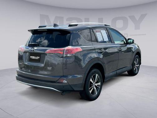 Magnetic Gray Metallic 2016 Toyota RAV4 XLE