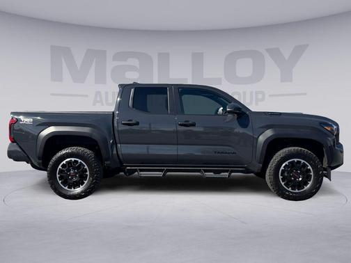 2024 Toyota Tacoma Hybrid TRD Off Road