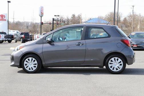 2015 Toyota Yaris L