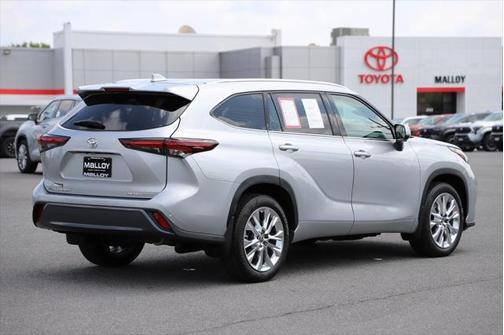 2024 Toyota Highlander Limited