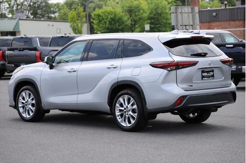 2024 Toyota Highlander Limited