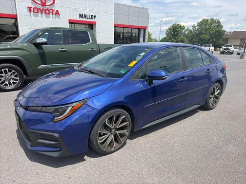 Blue 2020 Toyota Corolla SE