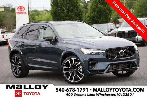 2024 Volvo XC60 Recharge Plug-In Hybrid T8 Ultimate Dark Theme