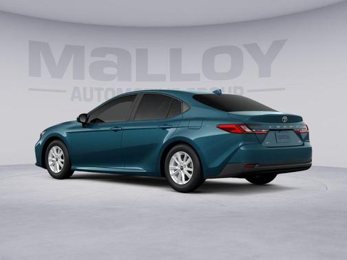 Ocean 2026 Toyota Camry LE