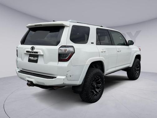 2016 Toyota 4Runner SR5