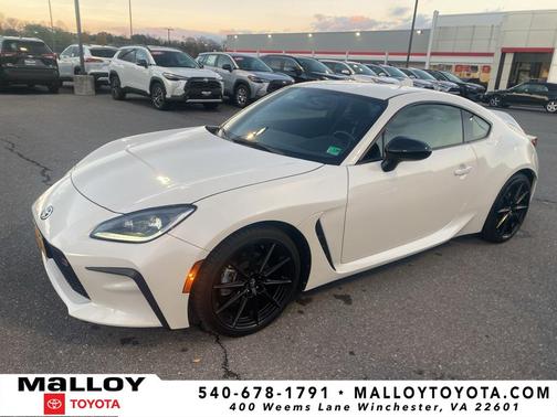 2024 Toyota GR86 Premium