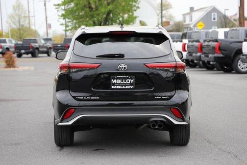 2021 Toyota Highlander XSE