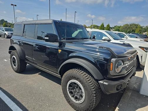 2023 Ford Bronco Badlands