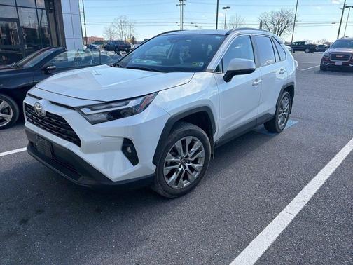 2023 Toyota RAV4 XLE Premium