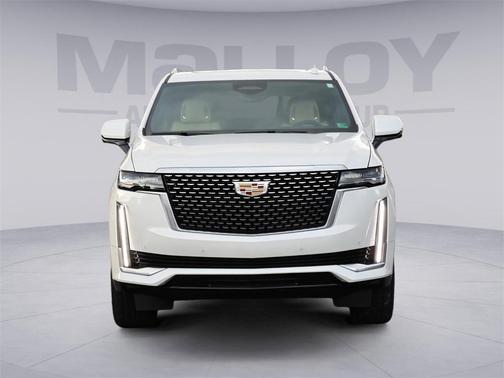2024 Cadillac Escalade ESV Premium Luxury