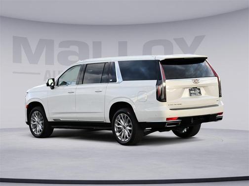 2024 Cadillac Escalade ESV Premium Luxury