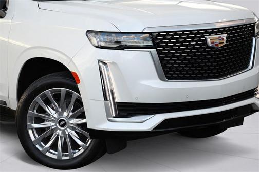 2024 Cadillac Escalade ESV Premium Luxury