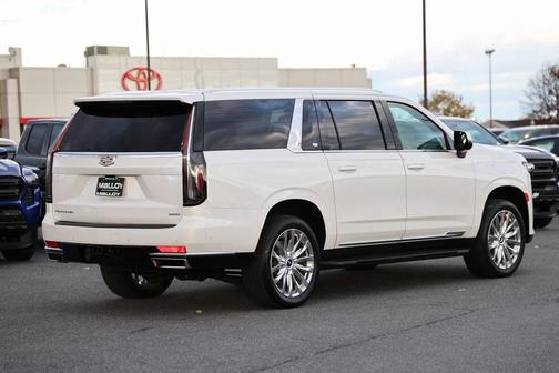 2024 Cadillac Escalade ESV Premium Luxury