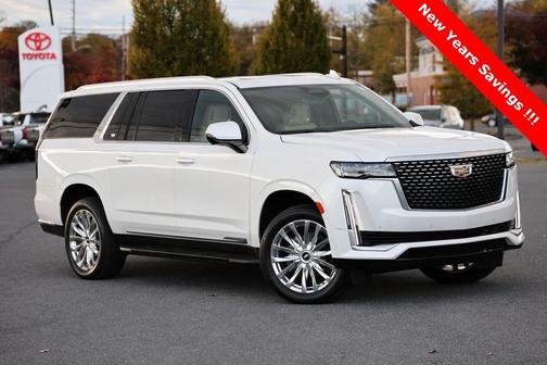 2024 Cadillac Escalade ESV Premium Luxury