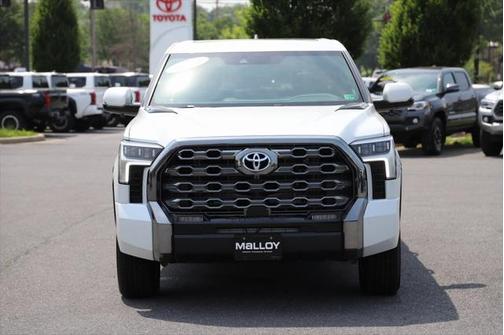 2024 Toyota Tundra Hybrid Platinum