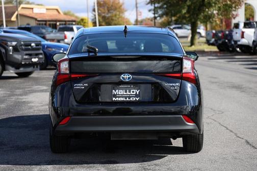 2022 Toyota Prius XLE