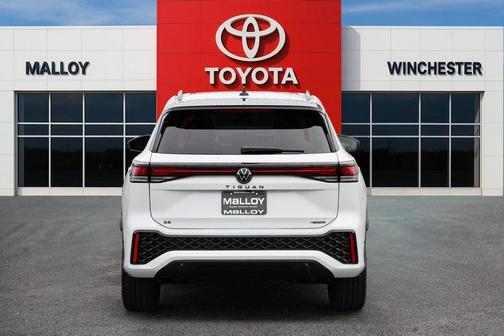 2025 Volkswagen Tiguan 2.0T SE R-Line Black 4MOTION