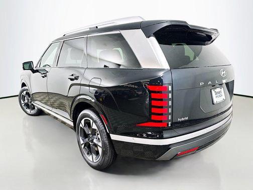 Abyss Black Pearl 2026 Hyundai Palisade Hybrid Limited