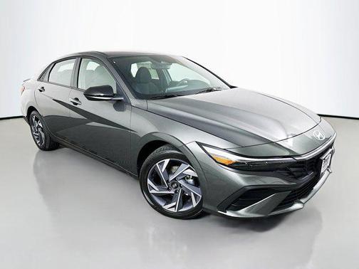 2025 Hyundai ELANTRA Sport