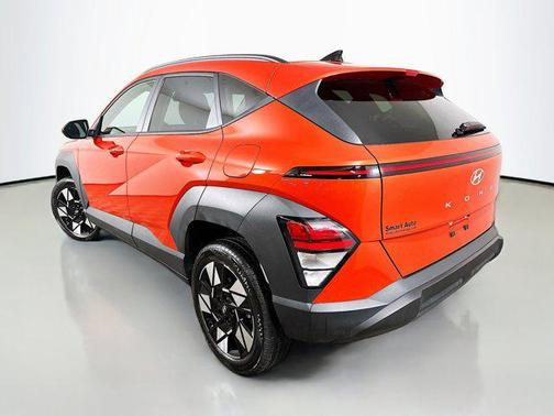 Soultronic Orange Pearl 2025 Hyundai KONA SEL
