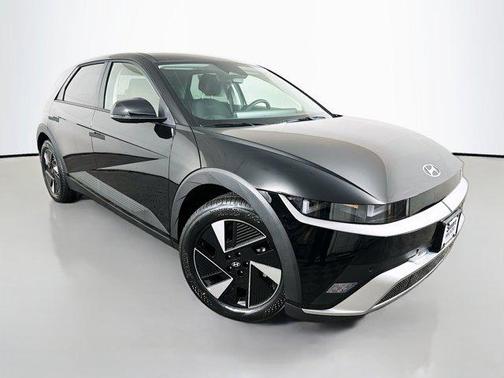 2026 Hyundai IONIQ 5 SE