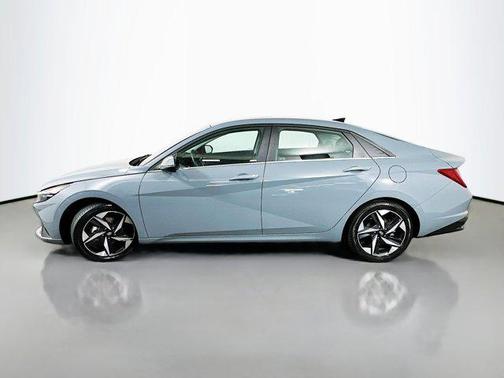 2023 Hyundai ELANTRA HEV Limited