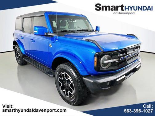 Velocity Blue Metallic 2023 Ford Bronco Outer Banks
