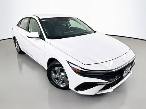 Serenity White 2026 Hyundai ELANTRA SE