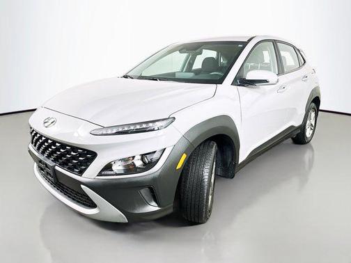 2023 Hyundai KONA SE