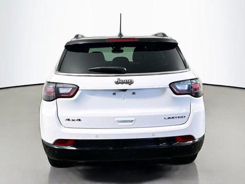 Bright White Clearcoat 2025 Jeep Compass Limited