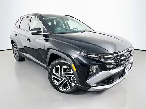 Phantom Black 2026 Hyundai TUCSON Limited
