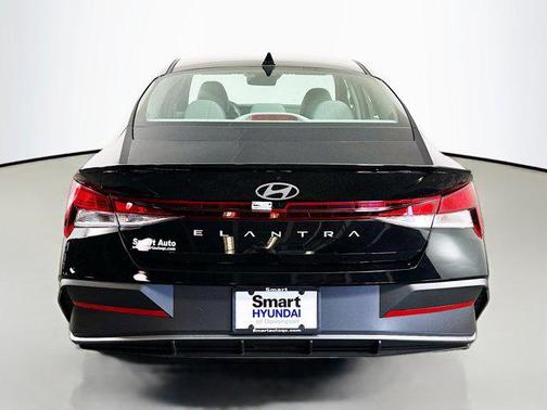 Abyss Black 2026 Hyundai ELANTRA Sport