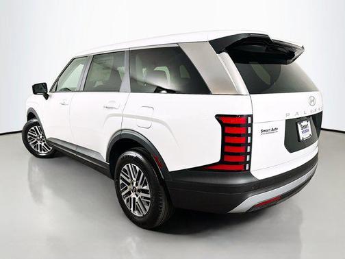 2026 Hyundai PALISADE SE