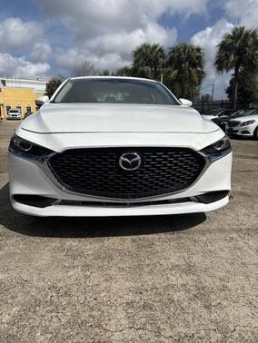Snowflake White Pearl 2021 Mazda Mazda3 FWD w/Select Package