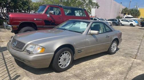 Champagne 1997 Mercedes-Benz SL-Class Base