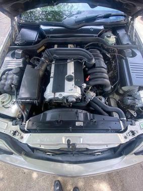 Champagne 1997 Mercedes-Benz SL-Class Base